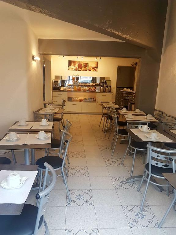 Hotel Les Palmiers En Camargue Saintes-Maries-de-la-Mer Exteriör bild